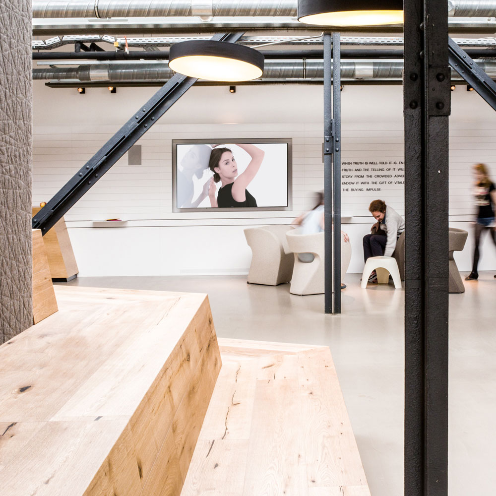 tuennisen-projekt-raumdesign-mccann-berlin-2016-2 Office vo McCann in Berlin - Tünnissen Interiors, Messen, Events und Ausstellungen NRW Deutschland Europe
