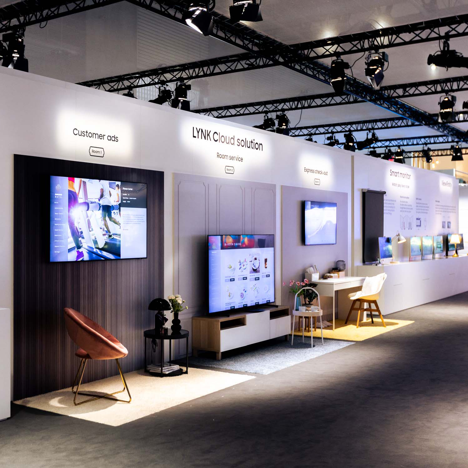 Messestand von Samsung auf der MWC Messe 2019 in Barcelona - Tünnissen Interiors, Messen, Events und Ausstellungen NRW Deutschland Europe